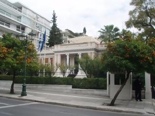 Φωτογραφία για Πηγές Μαξίμου: Κωμική η «ανησυχία» ΣΥΡΙΖΑ περί κομματικοποίησης ΕΡΤ - ΑΜΠΕ