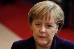 «Πάγο» στις προσδοκίες για τα πλεονάσματα βάζει η Μέρκελ
