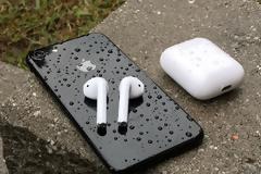 Έρχονται σε λίγους μήνες τα αδιάβροχα AirPods