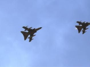 Φωτογραφία για Σύγκρουση δυο στρατιωτικών αεροσκαφών