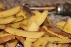 Η φλούδα της πατάτας προστατεύει από τον καρκίνο