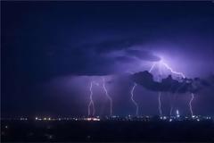 Πάνω από 5.000 κεραυνοί στις περιοχές που πέρασε η καταιγίδα