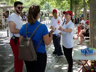 Φωτογραφία για Ο Ελληνικός Ερυθρός Σταυρός δίπλα στους πολίτες τις ημέρες του καύσωνα