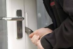 Τέσσερις ληστείες σήμερα το πρωί στα Γρεβενά!!