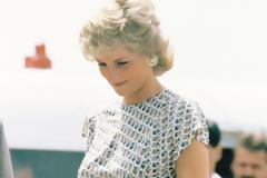 To διάσημο φούτερ της πρικίπισσας Νταϊάνα βγαίνει σε δημοπρασία