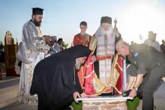 Ο Ταξίαρχος Γρηγόριος Μπουντλιάκης και ο Μητροπολίτης Διδυμοτείχου θεμελιώνουν Ι.Ν του Αγίου Παϊσίου απέναντι από την Αδριανούπολη