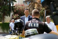 Την κεντρική υπηρεσία του ΕΚΑΒ επισκέφτηκε ο υπουργός Υγείας Β. Κικίλιας