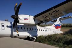 Νάξος: Έκλεισε το αεροδρόμιο - Αεροσκάφος έπεσε σε χαντάκι!