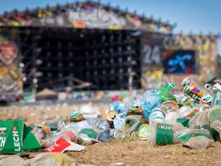 Φωτογραφία για 2 δισ. τόνοι σκουπίδια κάθε χρόνο