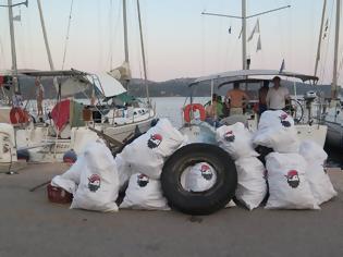 Φωτογραφία για ΧΡΗΣΤΟΣ ΜΠΟΝΗΣ: Οι PIRATES καθάρισαν τις ακτές και τα σκουπίδια τα εναπόθεσαν στο λιμάνι του Αστακού - Η Δημοτική Αρχή αδιαφορεί και κατά τα άλλα θέλουμε τουρισμό...