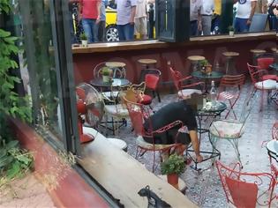 Φωτογραφία για Δολοφονία στο Περιστέρι: Κυνικός και ψύχραιμος ο δράστης που πυροβόλησε στην καφετέρια