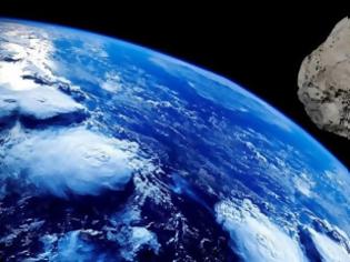 Φωτογραφία για Φονικός αστεροειδής πέρασε ξυστά από τη Γη - Τον είδαν τελευταία στιγμή