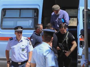 Φωτογραφία για Δολοφονία Γρηγορόπουλου: Ανοίγει η πόρτα της φυλακής για τον Κορκονέα