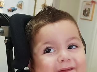 Φωτογραφία για Οι προσευχές μας για τον μικρό Αντώνη (22 μηνών) που παλεύει με σπάνια ασθένεια