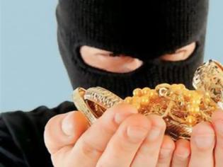 Φωτογραφία για Εξιχνίαση μεγάλης κλοπής στο Νεοχώρι – 17χρονος αφαίρεσε κοσμήματα αξίας 5.000 ευρώ από οικία