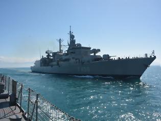 Φωτογραφία για Ολοταχώς προς κλιμάκωση: Η Φ/Γ «ΕΛΛΗ» μια «ανάσα» από τουρκικά πολεμικά πλοία & το Oruc Reis – Εικόνες