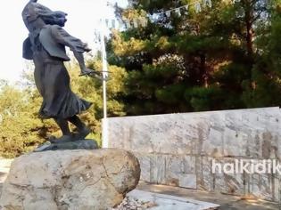 Φωτογραφία για Βανδάλισαν το μνημείο του Καπετάν Χάψα στη Χαλκιδική