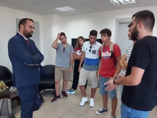 Φωτογραφία για Ο Νεκτάριος Φαρμάκης συναντήθηκε με αντιπροσωπεία φοιτητών                         του Πανεπιστημίου Πατρών