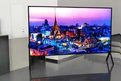 H  επίδειξη της μεγαλύτερης 8K LCD TV στον κόσμο