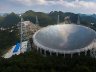 Φωτογραφία για Μηνύματα από εξωγήινους; Κινέζικο τηλεσκόπιο έλαβε ραδιοσήμα