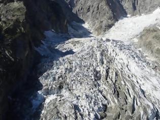 Φωτογραφία για Καταρρέει παγετώνας στις Άλπεις – Εκκενώνονται ιταλικά χωριά