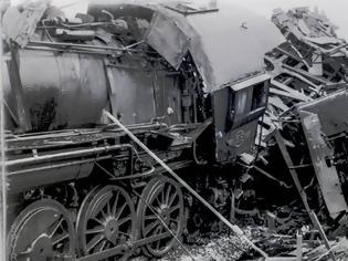 Φωτογραφία για Δερβένι Κορινθίας (1968) - Δοξαράς Λάρισας (1972): Δύο πολύνεκρα σιδηροδρομικά δυστυχήματα