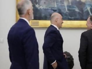 Φωτογραφία για Η φωτογραφία που θύμωσε τους Τούρκους: «Οι υπουργοί ΗΠΑ-Ελλάδας γελούν με την ήττα μας»