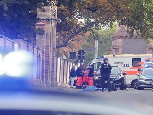 Φωτογραφία για Συναγερμός στη Γερμανία - Πυροβολισμοί με νεκρούς σε Συναγωγή