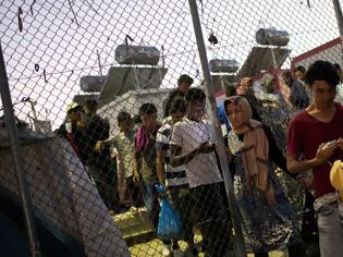 Φωτογραφία για Ασφυξία στη Μόρια: Φτάνουν τους 14.000 οι πρόσφυγες και μετανάστες
