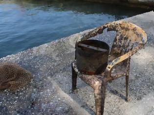 Φωτογραφία για Φωτος - σοκ: Γεμάτος σκουπίδια ο βυθός σε θάλασσα της Θάσου