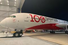 H Qantas «έγραψε» νέα ιστορία: Απευθείας πτήση 19 ωρών Νέα Υόρκη - Σίδνεϊ