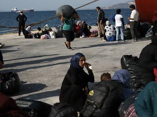 Φωτογραφία για Σε ξενοδοχεία στη Βόρεια Ελλάδα οι πρόσφυγες που έφτασαν από τη Σάμο