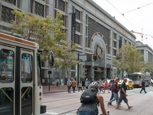 Φωτογραφία για Σαν Φρανσίσκο: Θα απαγορευθεί η κυκλοφορία των ΙΧ σε πολυσύχναστο δρόμο