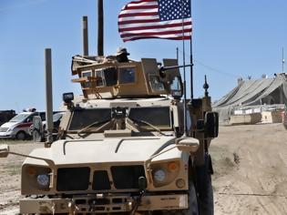 Φωτογραφία για Αμερικανικές δυνάμεις προστατεύουν τις πετρελαιοπηγές των Κούρδων