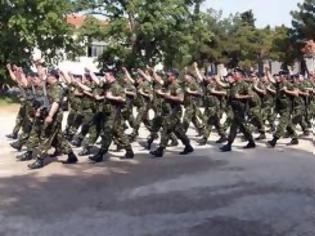 Φωτογραφία για Οι θέσεις των κομμάτων για την στρατιωτική θητεία - Η νεολαία θυσία στις ανάγκες του ελληνικού κεφαλαίου