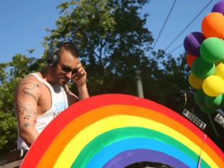 Φωτογραφία για Ξεκινάει σήμερα η Gay Pride - Αντιδράσεις από τη Μητρόπολη