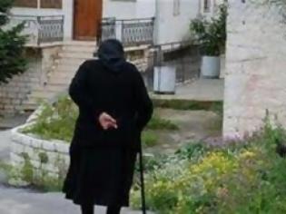 Φωτογραφία για Σοκ...1 εκατομμύριο λιγότεροι Έλληνες μέσα σε μια δεκαετία!