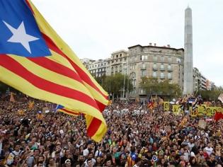 Φωτογραφία για Ισπανία: Nέα εντάλματα σύλληψης σε βάρος τριών Καταλανών αυτονομιστών