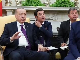 Φωτογραφία για Τραμπ - Ερντογάν: «Ευχαριστώ» την Τουρκία για τις προσπάθειες στη Συρία - Μεγάλος σύμμαχος στο ΝΑΤΟ