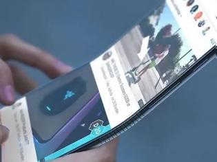 Φωτογραφία για Samsung W20 5G: Το clamshell με την αναδιπλούμενη οθόνη
