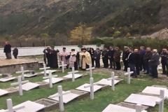 Αλβανία: Συγκίνηση στην ταφή οστών 193 Ελλήνων πεσόντων στο έπος του '40