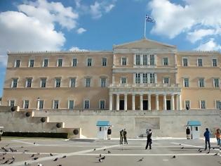 Φωτογραφία για Βουλή: Ένσταση αντισυνταγματικότητας από ΣΥΡΙΖΑ για εκλογή ΠτΔ