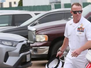 Φωτογραφία για Το πολεμικό ναυτικό αγνοεί την παρέμβαση Τραμπ και συνεχίζει τη διαδικασία απόταξης καταδρομέα