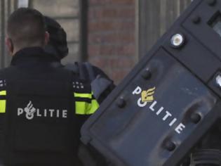 Φωτογραφία για Ολλανδία: Συνελήφθησαν ύποπτοι που σχεδίαζαν τρομοκρατική επίθεση στο τέλος Δεκεμβρίο