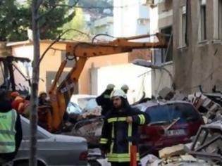 Φωτογραφία για Ιδιωτικές κλινικές της Θεσσαλονίκης σε συνεργασία με τον ΙΣ θα περιθάλψουν αφιλοκερδώς τραυματίες του σεισμού της Αλβανίας