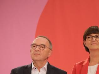 Φωτογραφία για Γερμανία: Ο Νόρμπερτ Βάλτερ - Μπόργιανς και η Σάσκια Έσκεν η νέα ηγεσία του SPD
