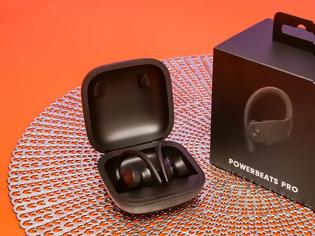 Φωτογραφία για Powerbeats 4: Η Apple ετοιμάζει νέα ακουστικά