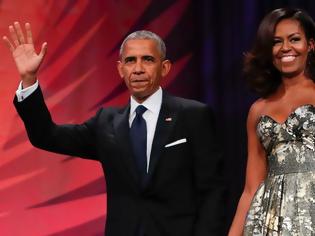 Φωτογραφία για Ομπάμα: «Οι γυναίκες είναι αδιαμφισβήτητα καλύτερες από τους άνδρες»