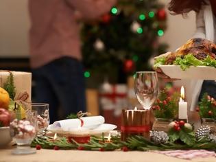 Φωτογραφία για Πόσα ξοδεύουν οι Έλληνες στο φαγητό τα Χριστούγεννα;
