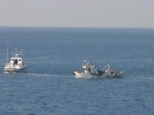 Φωτογραφία για Νέο επεισόδιο στα Ίμια: Τουρκικό σκάφος παρενόχλησε Έλληνες ψαράδες